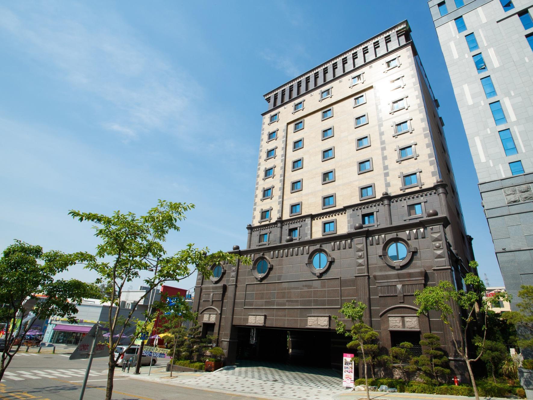 Dongtan Hotel Windsor Hwaseong Exterior photo